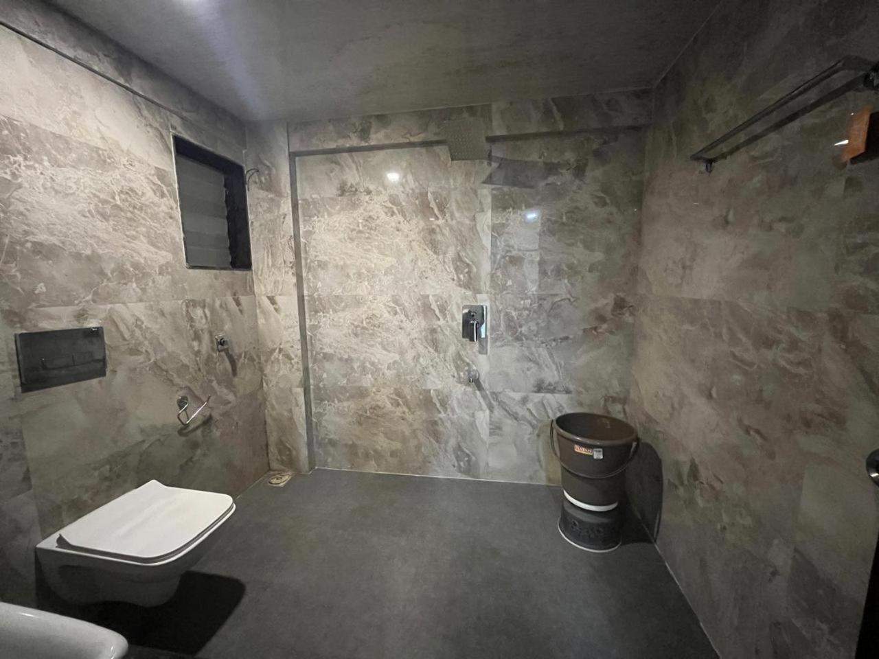 Dive Arsh Executive Inn מראה חיצוני תמונה